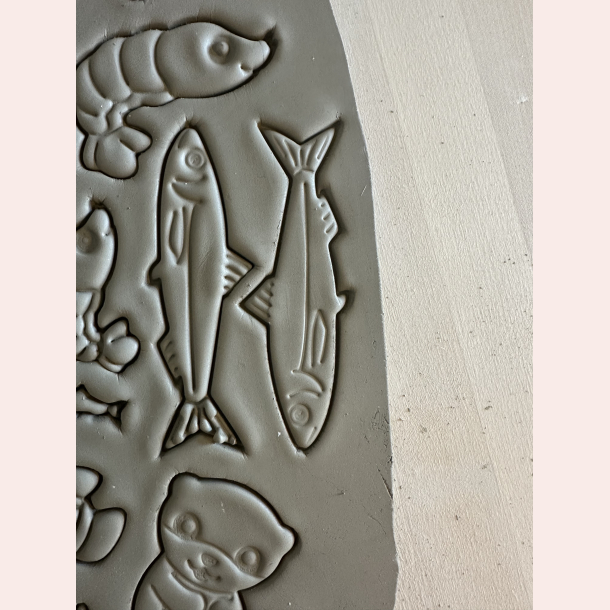 Sardin / fisk udstikker med prgning