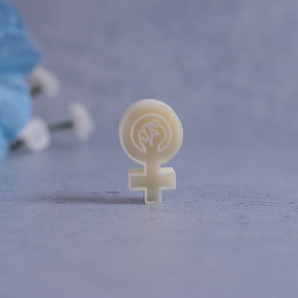 Kvindemagt stempel