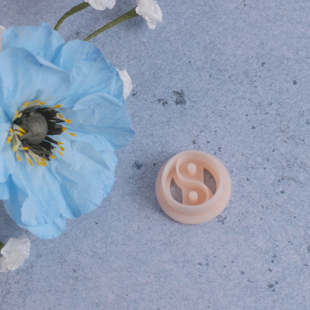 Yin Yang udstikker med prgning