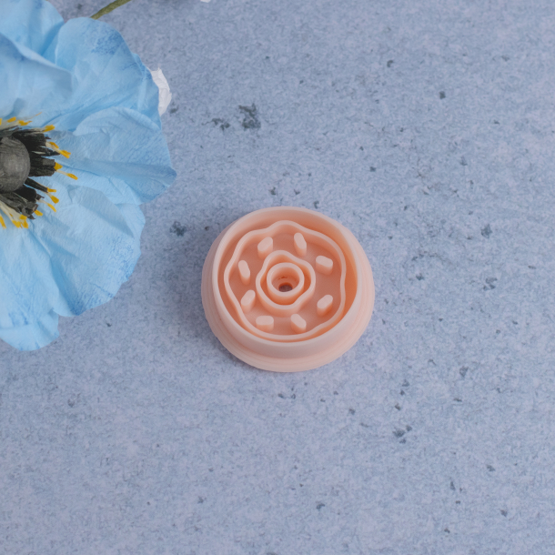 Donut udstikker med prgning - Nr. 1