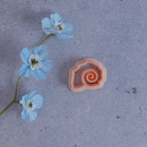 Strandskalle, strandsnegl udstikker med prgning - Nr. 3