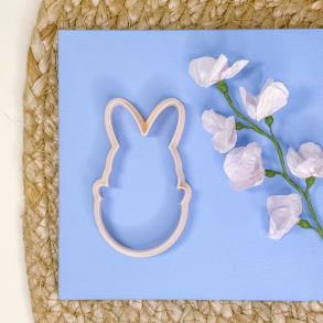 Kanin i g udstikker - Nr. 6