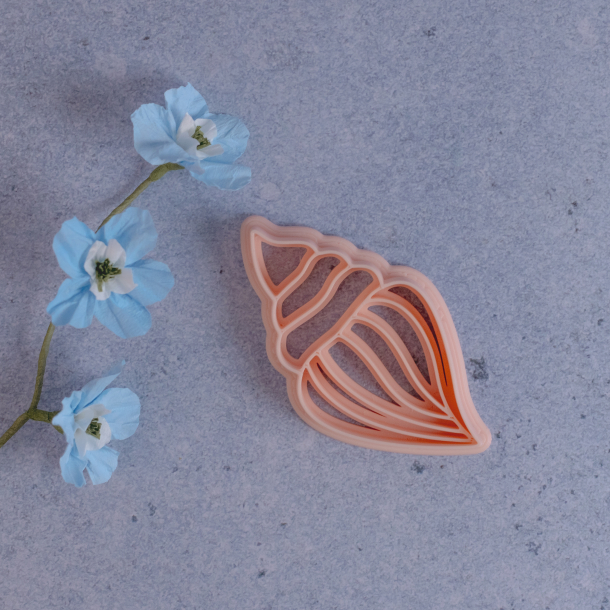 Strandskalle, konkylie udstikker med prgning - Nr. 5