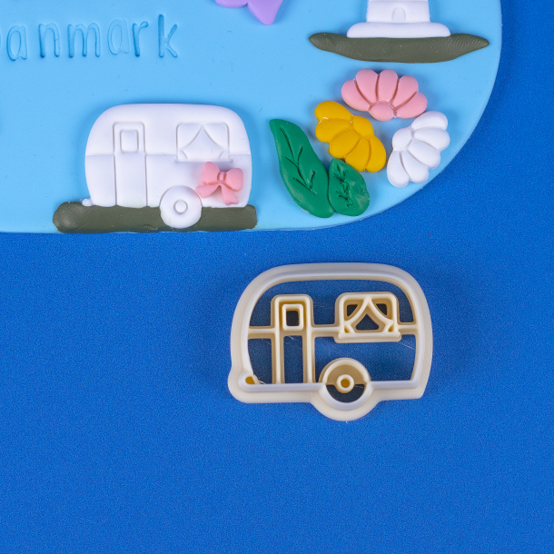 Lolas Udstikkerklub � Sommerminder | Polymer boksen
